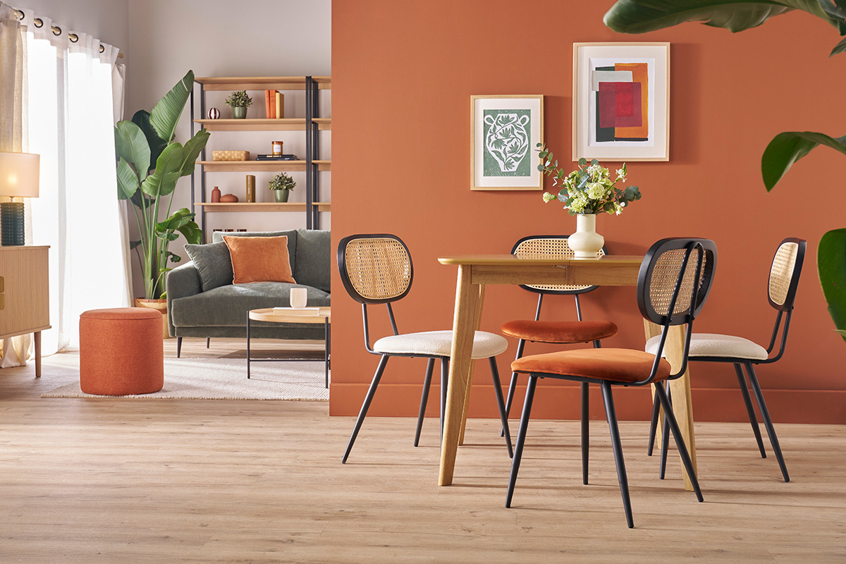 Table � manger extensible scandinave carr�e placage ch�ne L90-130 cm LEENA