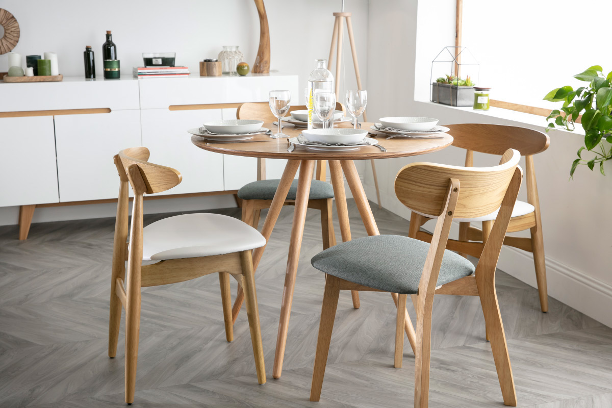Table � manger ronde bois clair D90 cm ARTIK