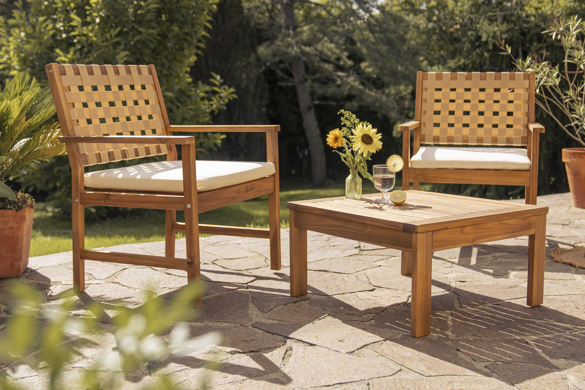 Table basse de jardin carr� en bois massif L60 cm SALVADOR