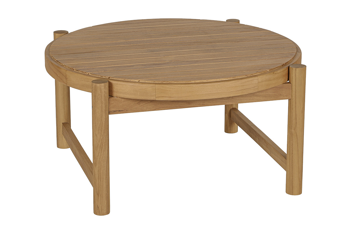 Table basse de jardin ronde en teck massif, vue de trois quarts.