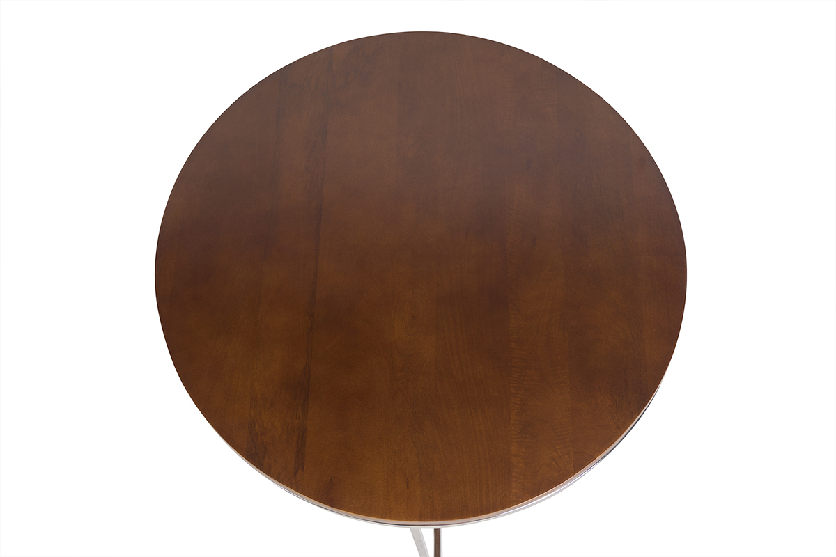 Table basse ronde en bois manguier fonc� avec pi�tement en m�tal chrom�, vue du dessus.