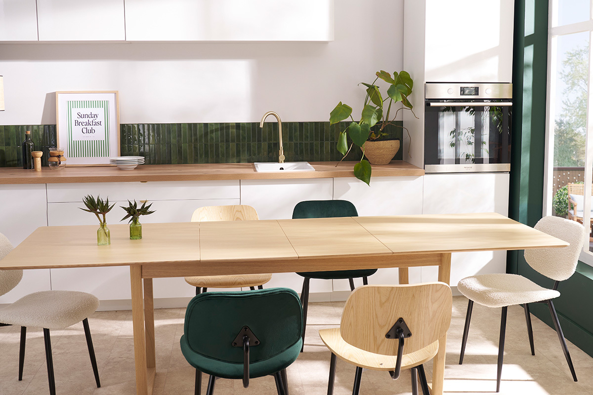 Table extensible rallonges int�gr�es rectangulaire bois clair ch�ne L160-240 cm LAHO