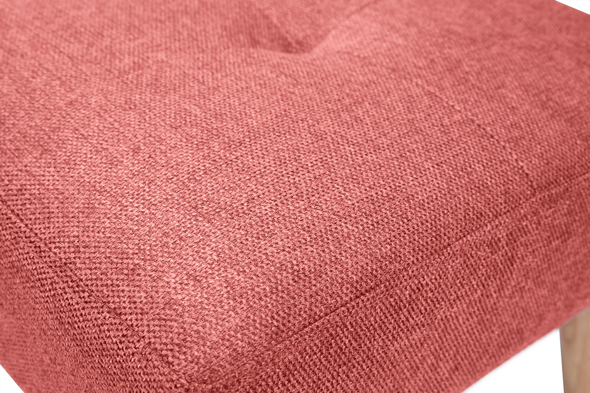 Gros plan du tissu effet velours textur� terracotta du tabouret GUESTA.