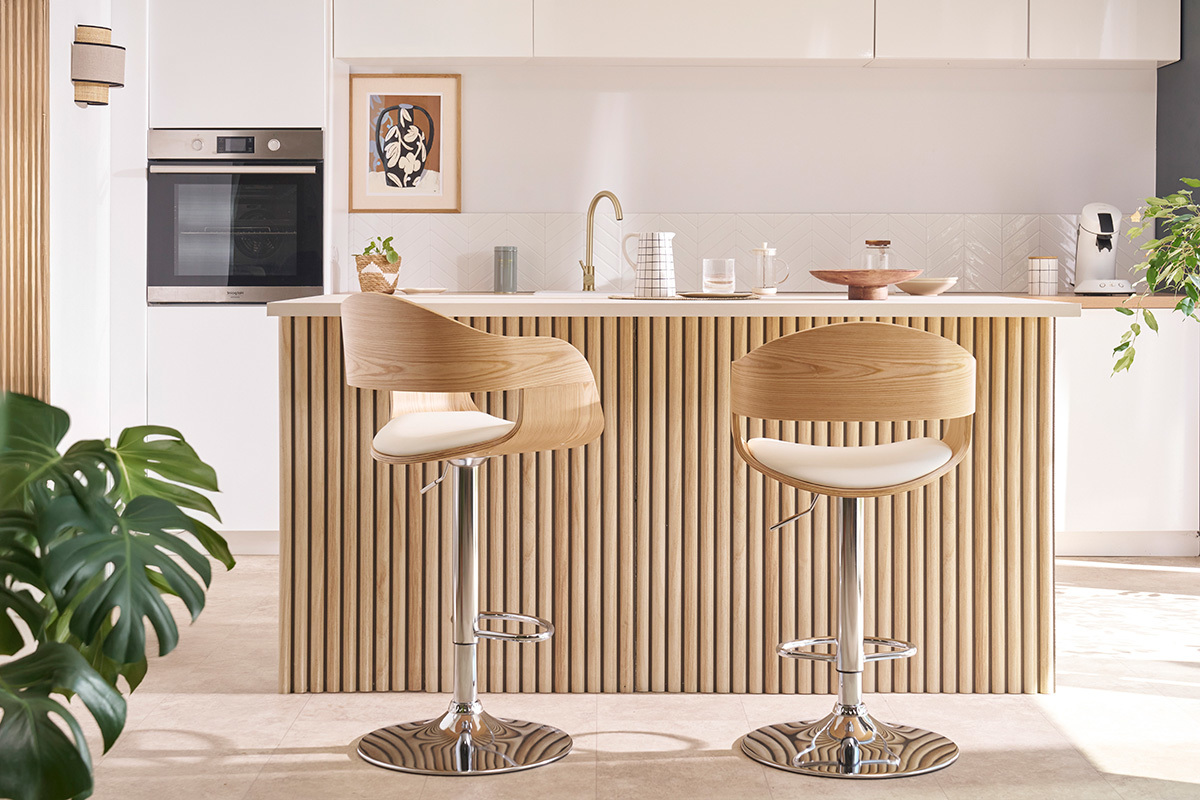 Tabouret de bar design r�glable blanc et bois clair EUSTACHE