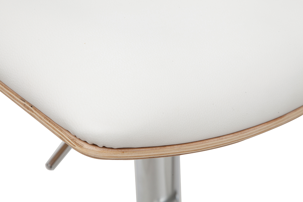 D�tail de l'assise du tabouret de bar blanc et bois PANACH.