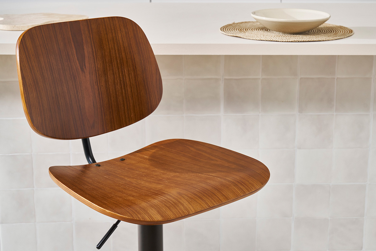 Tabouret de bar relevable noyer et m�tal noir TOBIAS