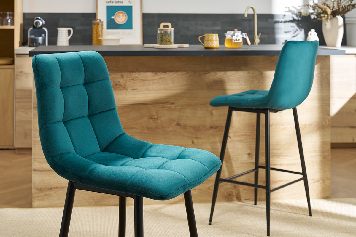 Tabourets de bar design en velours bleu p�trole H65 cm (lot de 2) MAXWELL