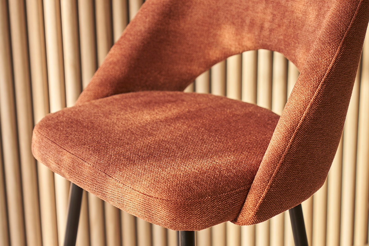 Tabourets de bar en tissu effet velours textur� terre br�l�e H65 cm (lot de 2) COSETTE