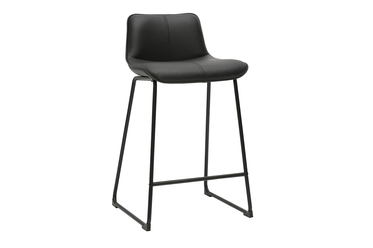 Tabouret de bar noir en polyur�thane et m�tal avec pi�tement luge, vue de 3/4.