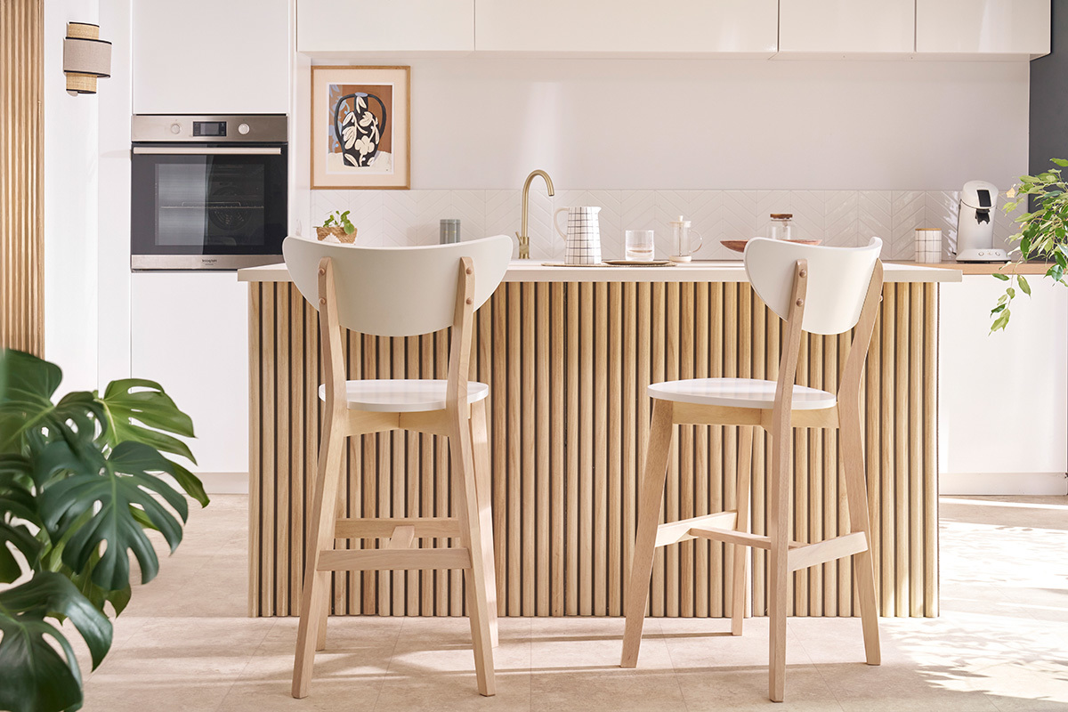 Tabourets de bar scandinaves blanc et bois H65 cm (lot de 2) LEENA
