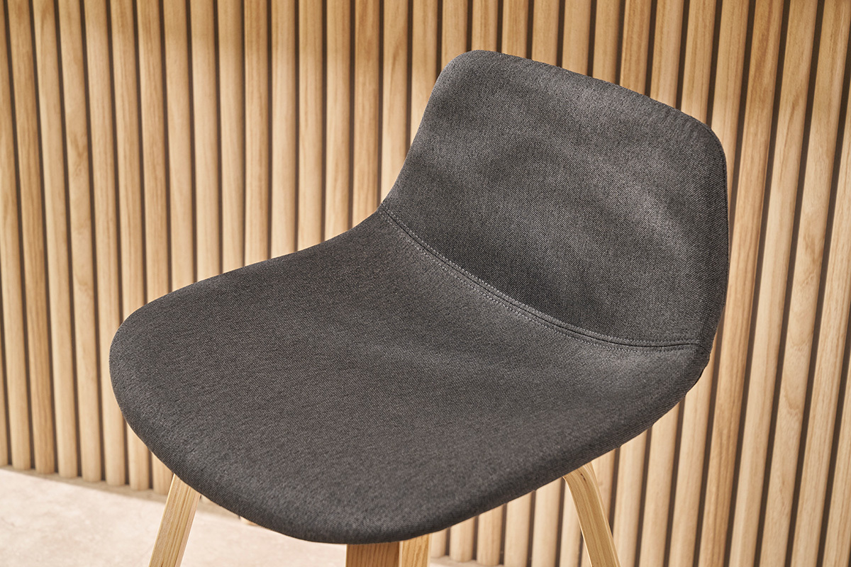 Tabourets de bar scandinaves gris fonc� H65 cm (lot de 2) NONIE