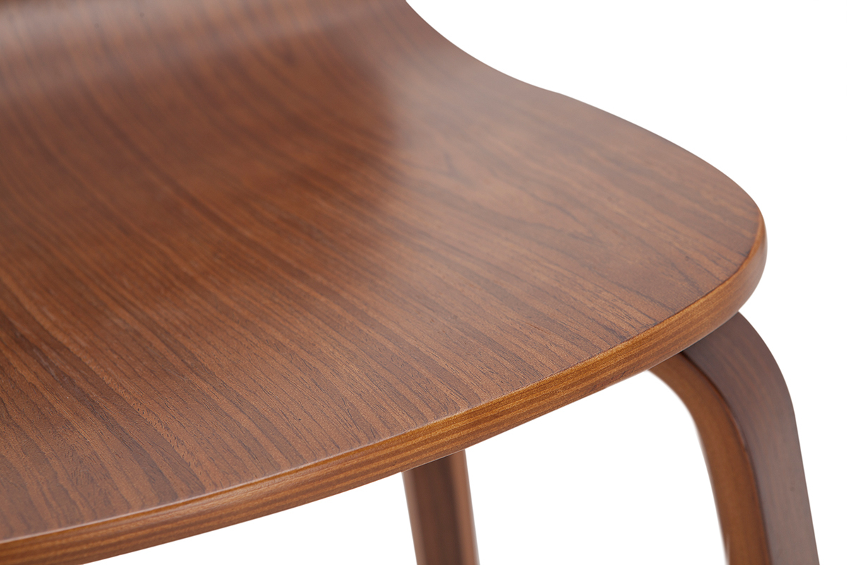 Gros plan sur l'assise des tabourets de bar vintage noyer H68 cm OBRA avec un design contemporain.