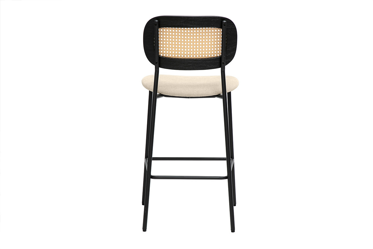 Deux tabourets design en tissu beige effet velours avec dossier en cannage et structure en m�tal noir.