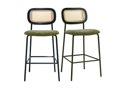 Tabourets design en tissu effet velours textur&eacute; vert kaki, m&eacute;tal noir et cannage rotin (lot de 2) MIRANDA