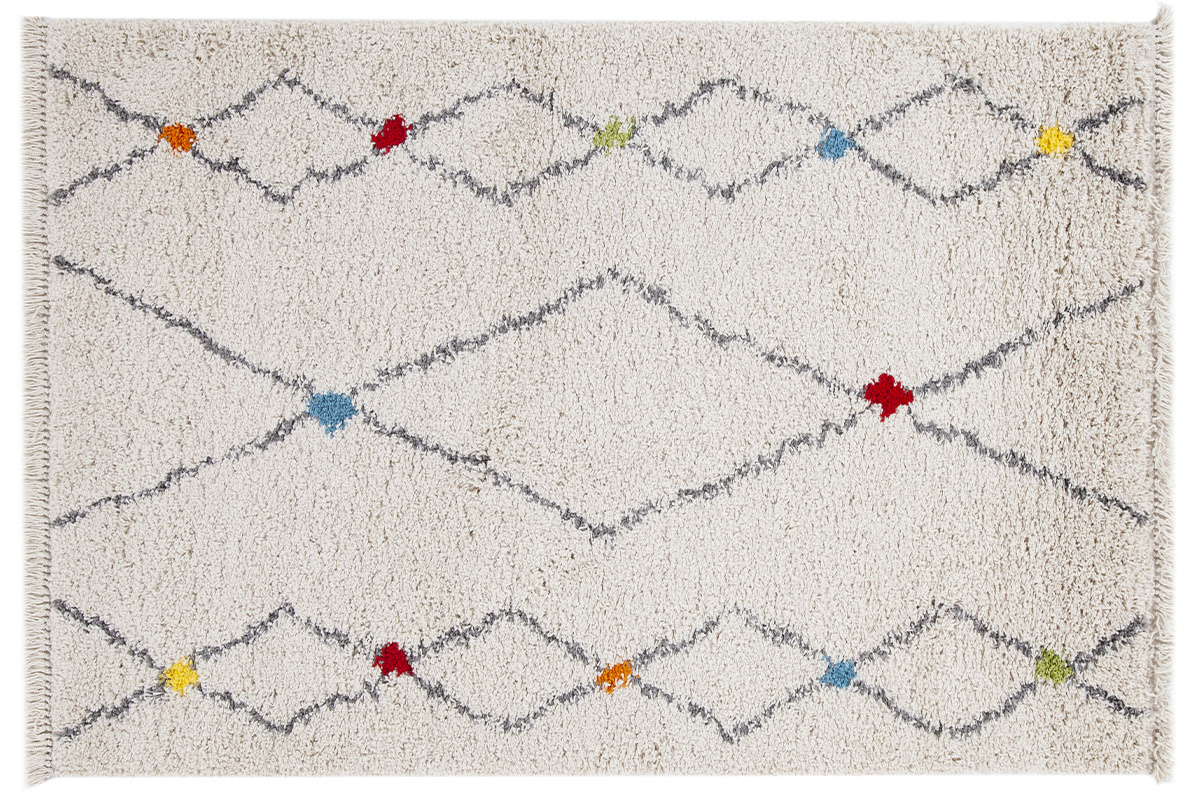 Tapis rectangulaire � motifs losanges, fond clair, avec accents multicolores.