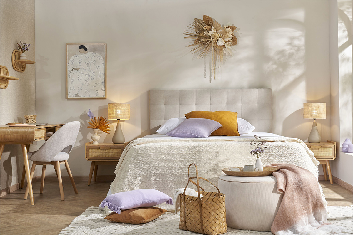 T�te de lit capitonn�e en tissu beige clair naturel L160 cm HALCIONA